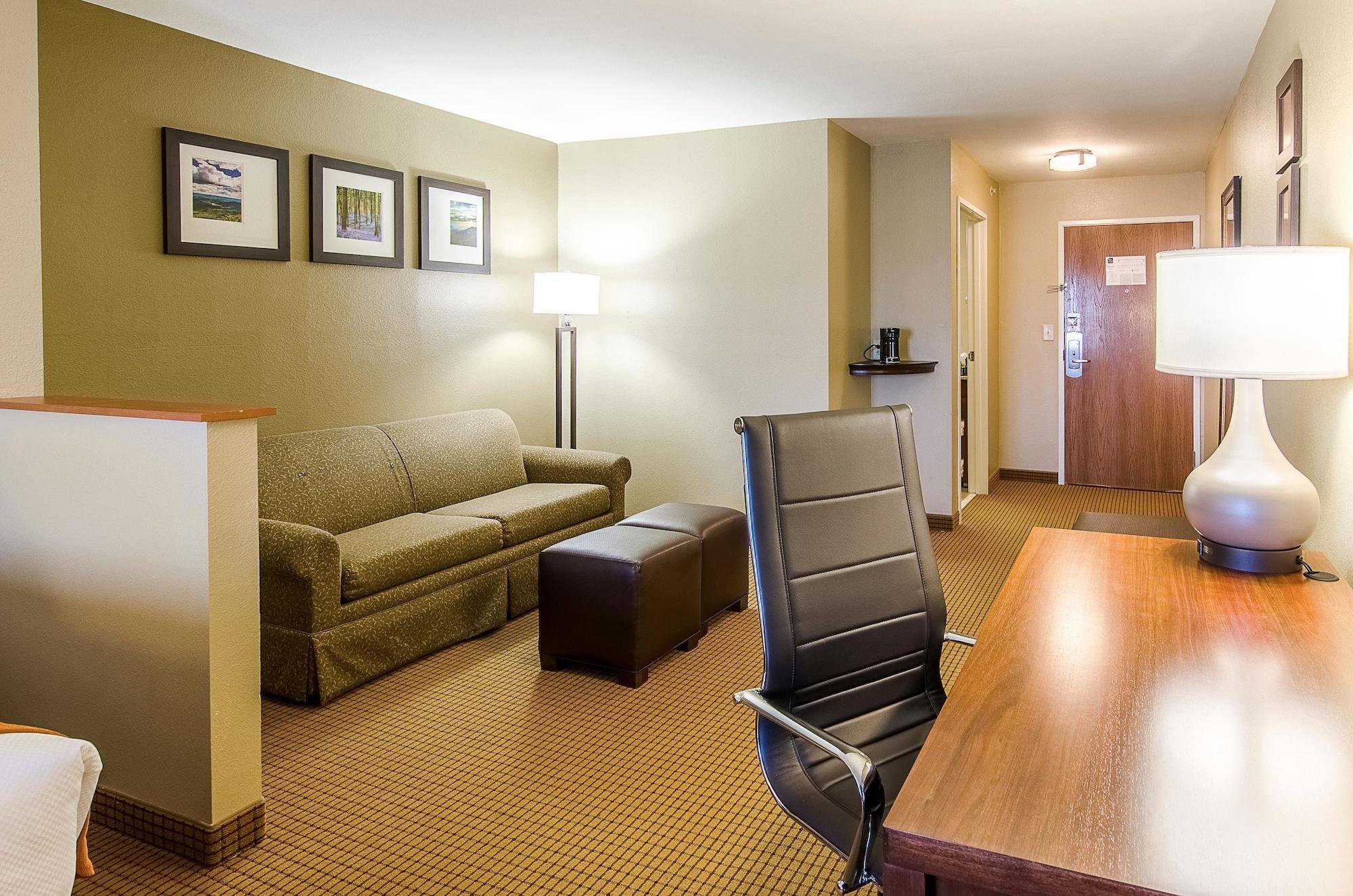 Comfort Suites Wytheville Exterior photo