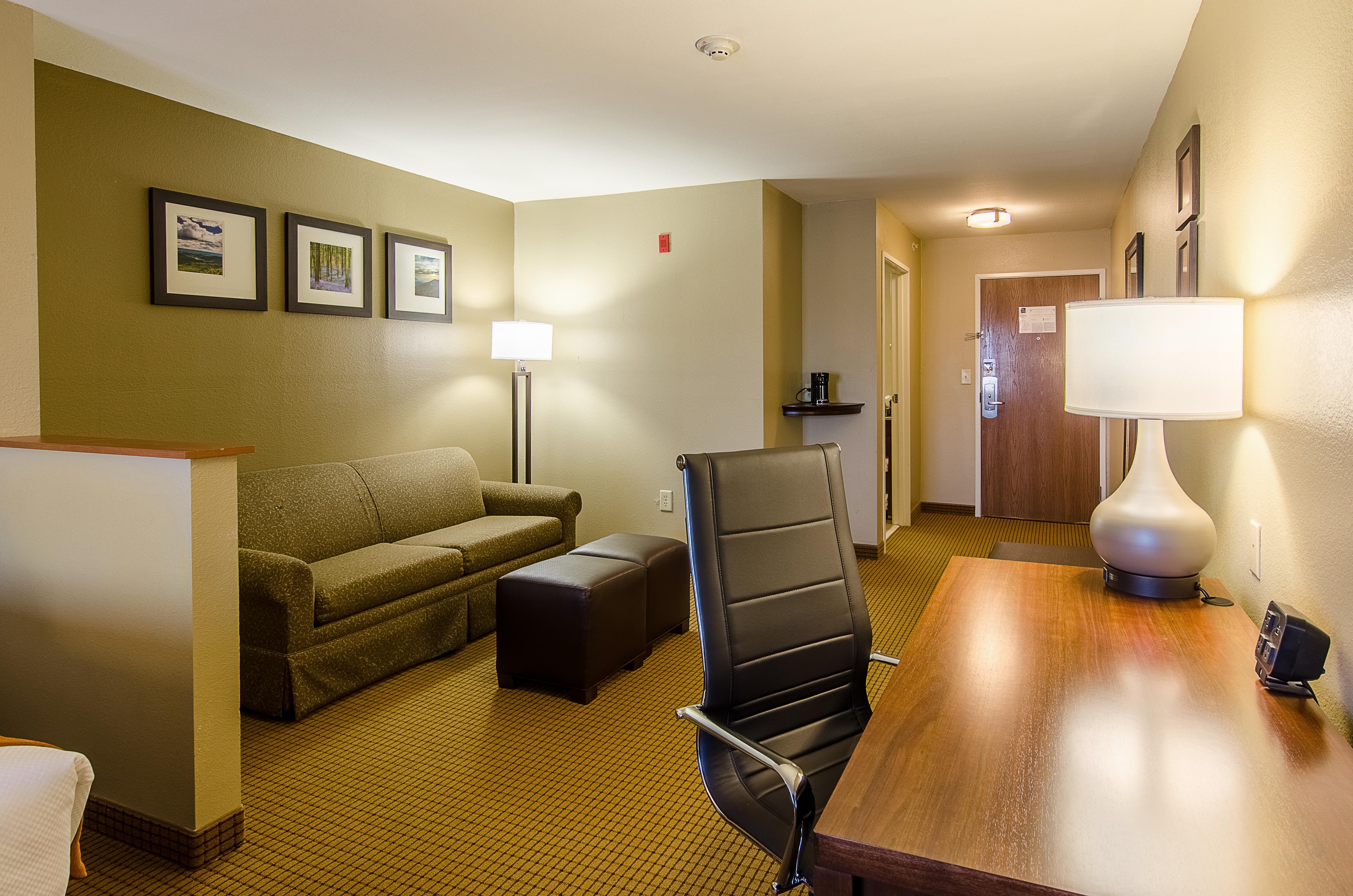Comfort Suites Wytheville Exterior photo